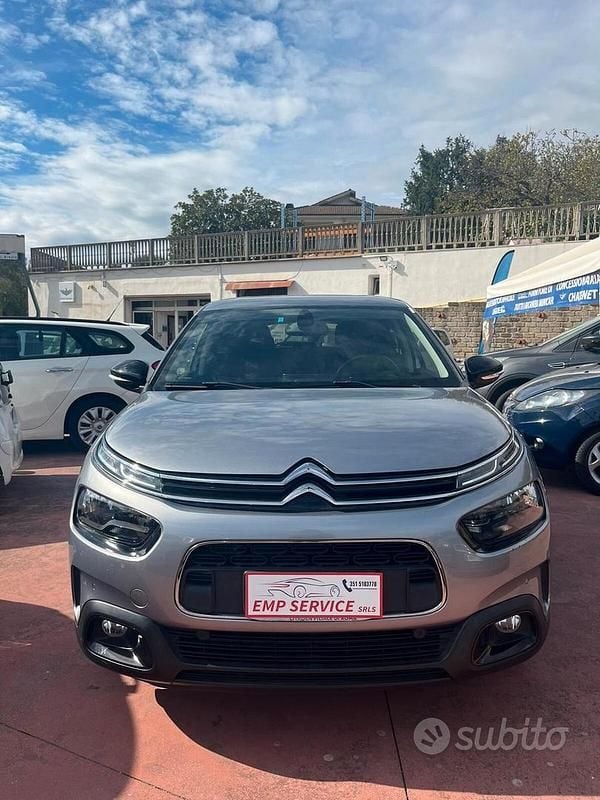 Grigio Usata 2019 Citroën C4 PureTech Berlina | 10.000 € (Buon prezzo) - Immagine 1/4