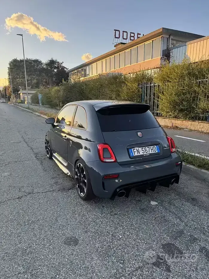 Usata Abarth 595 Competizione 180 CV (132 kW) 2018 Grigio Utilitaria