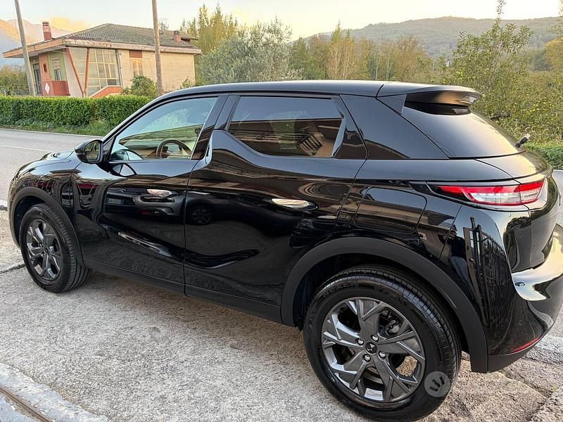 Usata DS Automobiles DS3 Crossback So Chic 110 CV (80 kW) 2022 Nero SUV