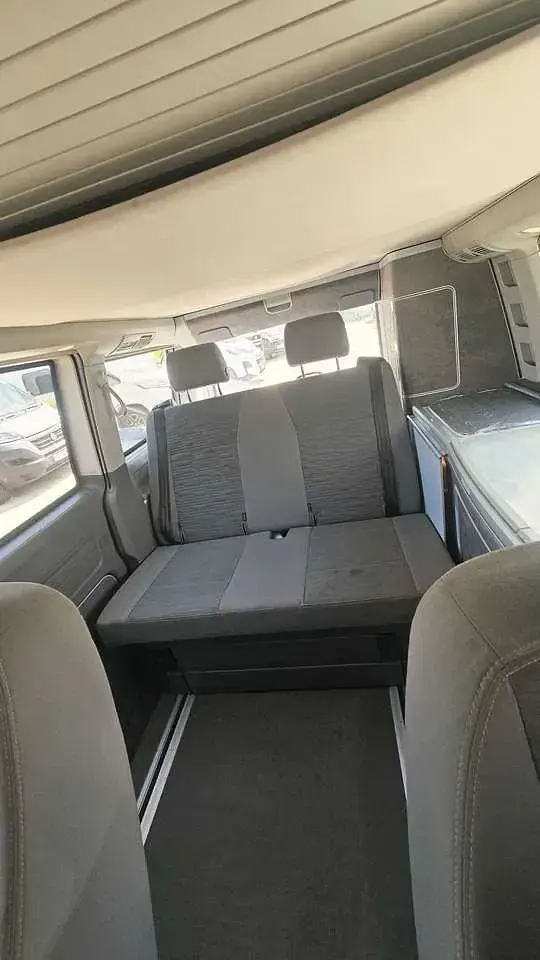Usata VW California Coast 150 CV (110 kW) 2022 Bianco Furgone