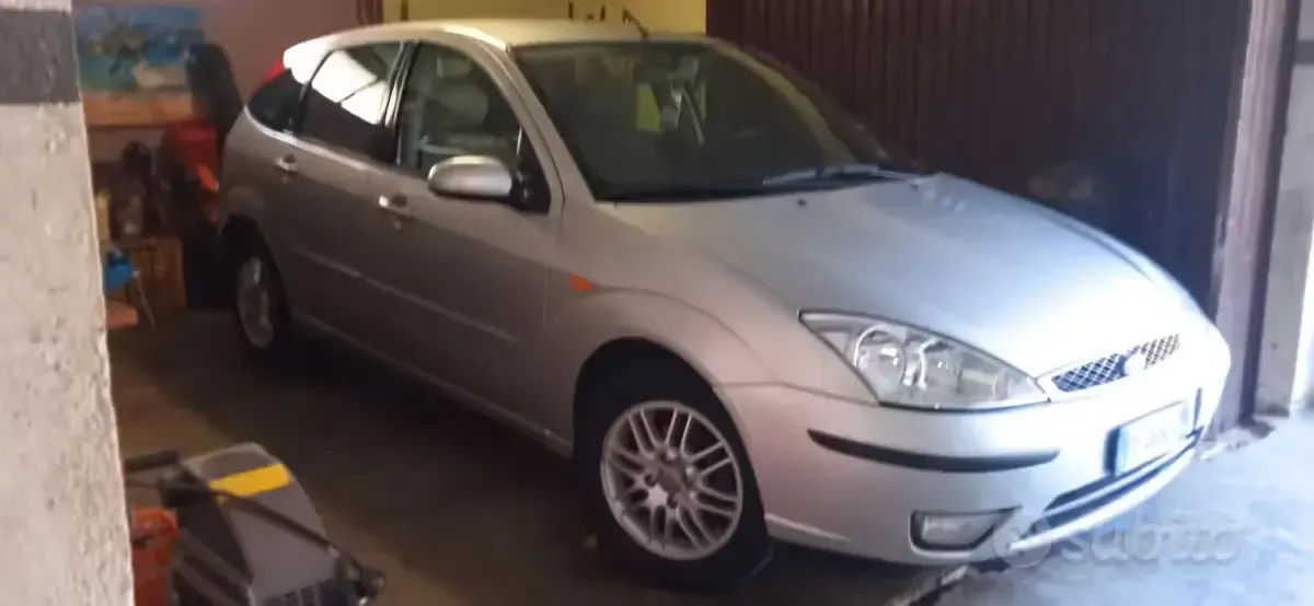 Usata Ford Focus 116 CV (85 kW) 2003 Berlina