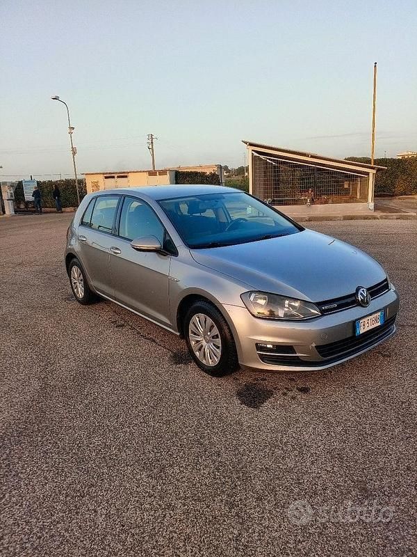 Usata VW Golf VII 110 CV (80 kW) 2016 Grigio Berlina
