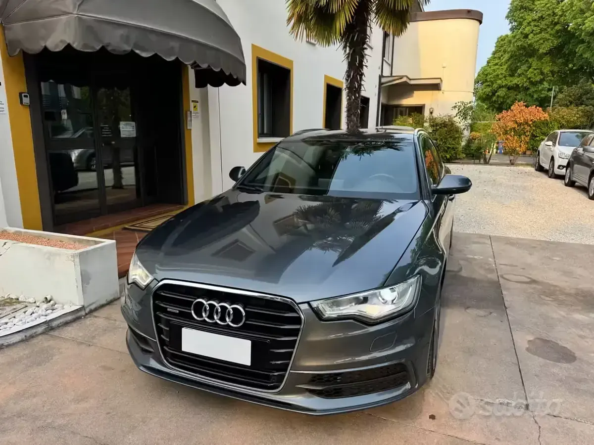 Usado Audi A6 S-Line 313 CV (230 kW) 2014 Gris Familiar