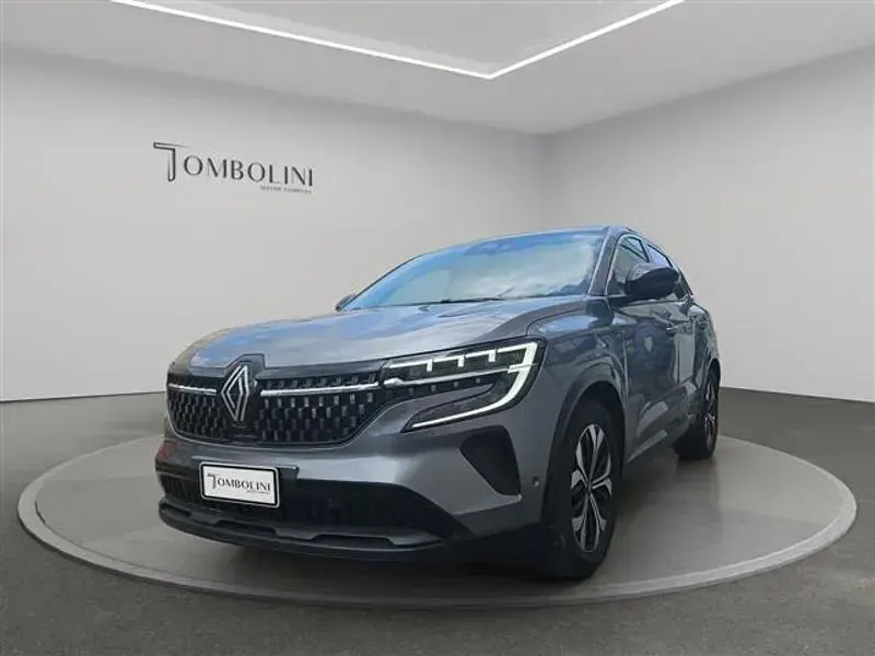 Usata Renault Austral Techno 200 CV (147 kW) 2023 Grigio SUV
