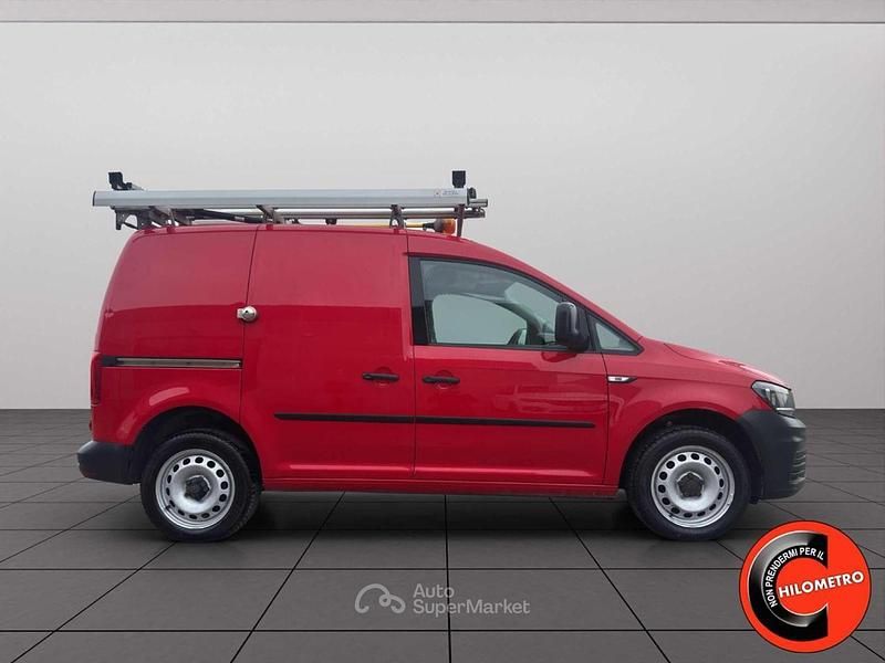 Usata VW Caddy 122 CV (89 kW) 2016 Rosso pastello Monovolume