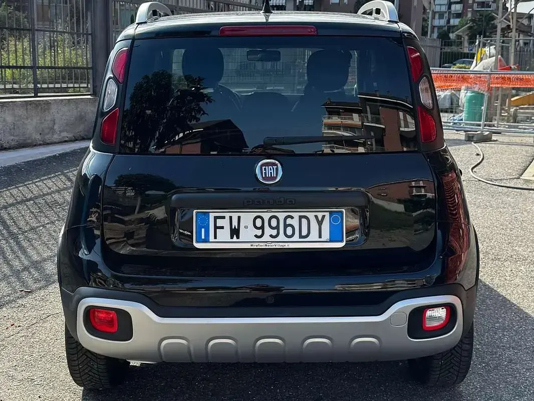 Usata Fiat Panda Cross Cross 69 CV (50 kW) 2019 Nero Utilitaria