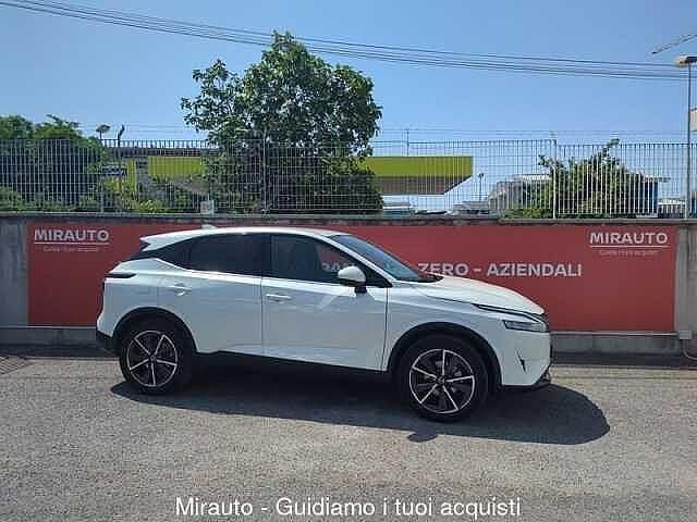 Bianco Usata 2022 Nissan Qashqai Style Edition SUV | 22.900 € (Buon prezzo) - Immagine 1/4