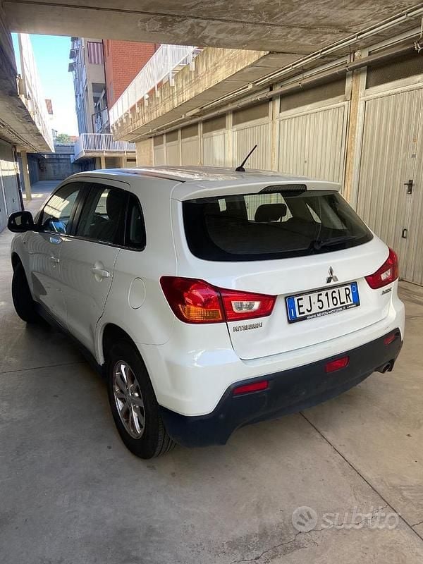 Usata Mitsubishi ASX 150 CV (110 kW) 2011 Bianco SUV