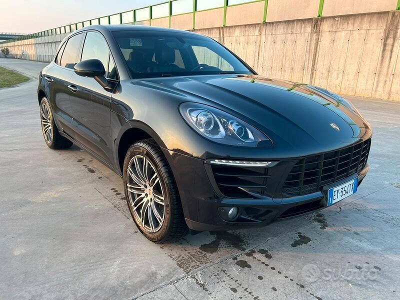 Usata Porsche Macan 250 CV (183 kW) 2015 Nero SUV