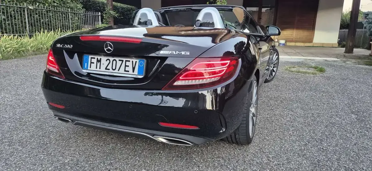 Usata Mercedes SLC200 AMG line 184 CV (135 kW) 2017 Other Cabrio