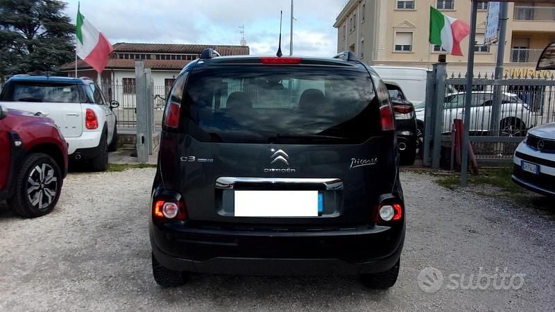 Usata Citroën C3 Picasso Exclusive 100 CV (73 kW) 2015 Grigio Monovolume