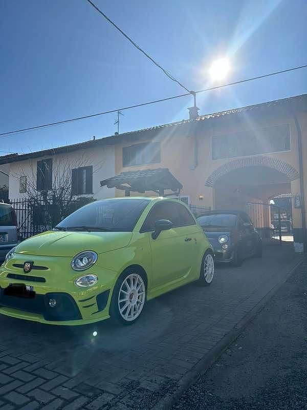 Usata Fiat 500 Abarth 224 CV (164 kW) 2019 Verde Utilitaria