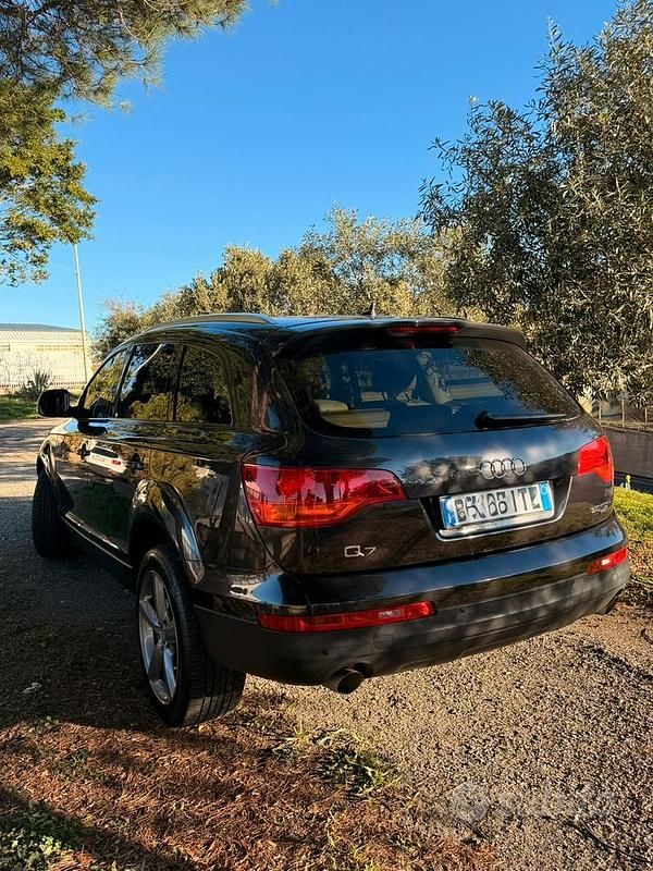 Usata Audi Q7 240 CV (176 kW) 2008 Marrone SUV