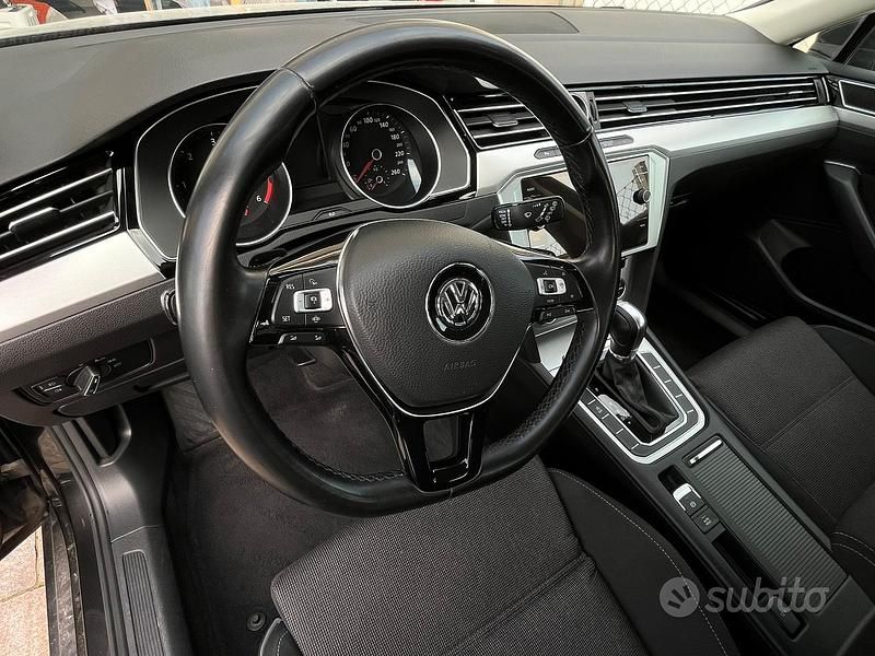 Usata VW Passat Business 150 CV (110 kW) 2018 Berlina