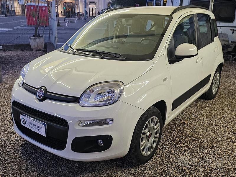 Usata Fiat Panda Lounge 69 CV (50 kW) 2013 Bianco Berlina