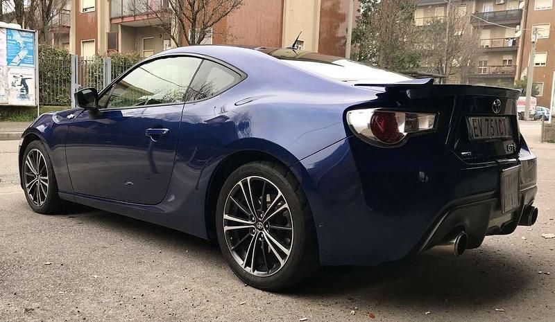 Usata Toyota GT86 GT 200 CV (147 kW) 2014 Blu/azzurro Coupé