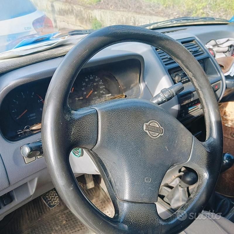 Usata Nissan Terrano SE 125 CV (91 kW) 1997 Rosso SUV
