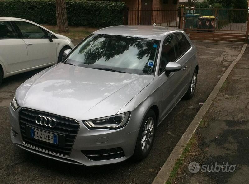 Gebraucht Audi A3 Ambition 105 PS (77 kW) 2014 Silber Coupé