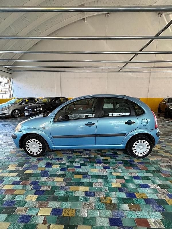 Usata Citroën C3 Elegance 73 CV (53 kW) 2005 Blu Berlina