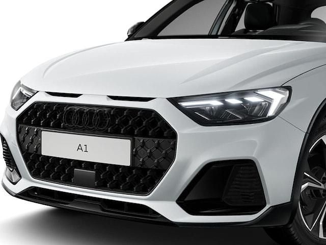 Nuova Audi A1 Ambiente 116 CV (85 kW) 2026 Bianco ghiaccio metallizzato SUV