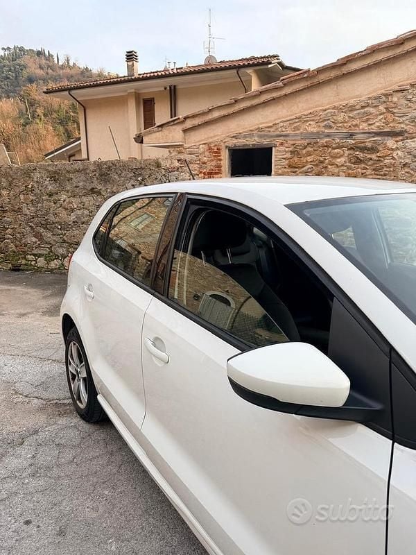 Usata VW Polo Comfortline 75 CV (55 kW) 2017 Bianco Berlina