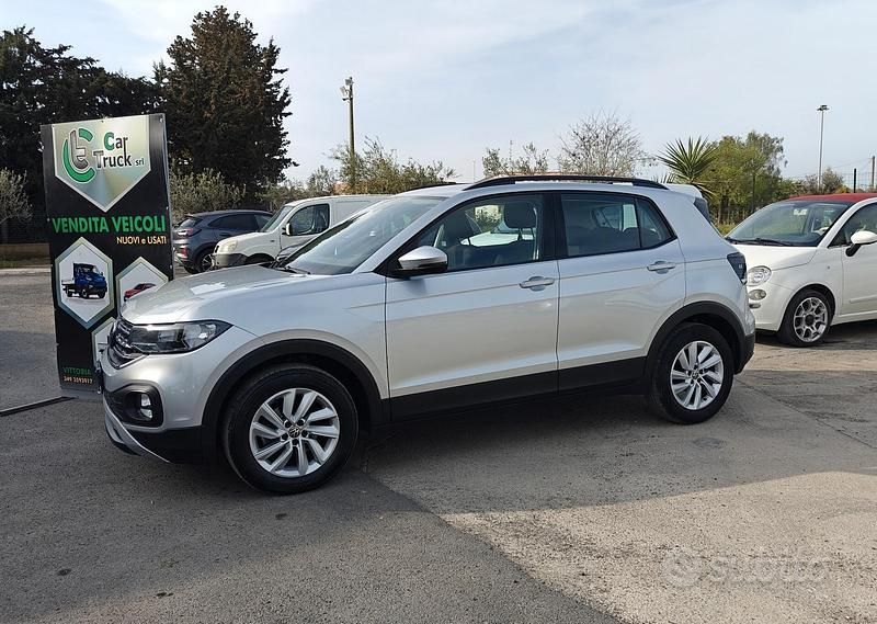 Usata VW T-Cross Advance 110 CV (80 kW) 2022 Grigio SUV