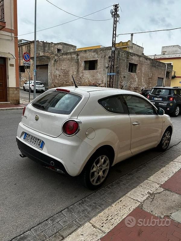 Usata Alfa Romeo MiTo 120 CV (88 kW) 2009 Bianco Utilitaria
