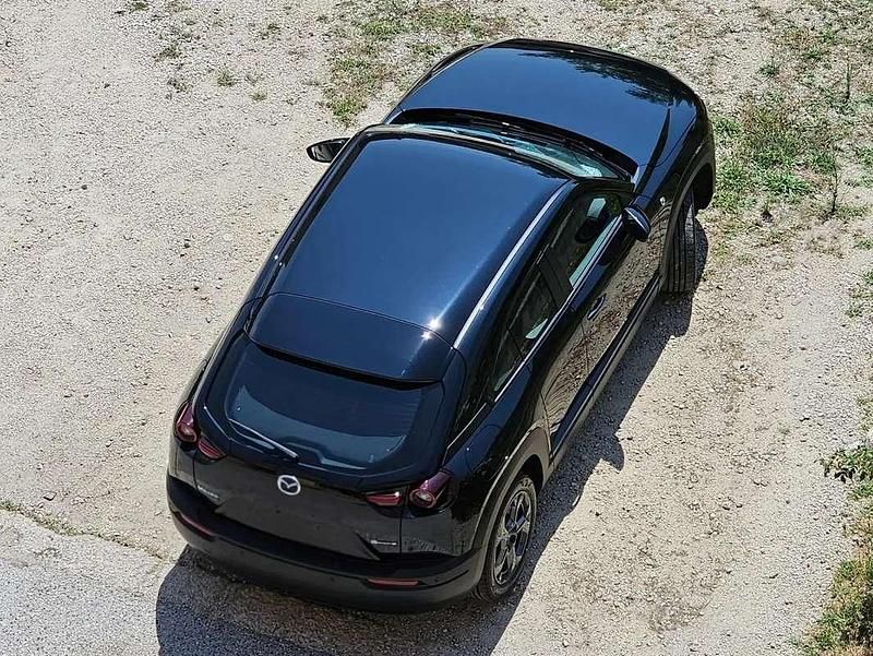 Begagnad Mazda MX30 Prime-Line 170 HK (125 kW) 2024 Svart SUV