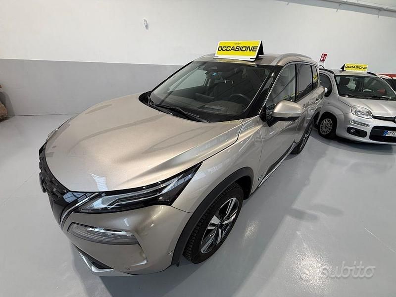 Usata Nissan X-Trail Tekna 158 CV (116 kW) 2023 Grigio SUV