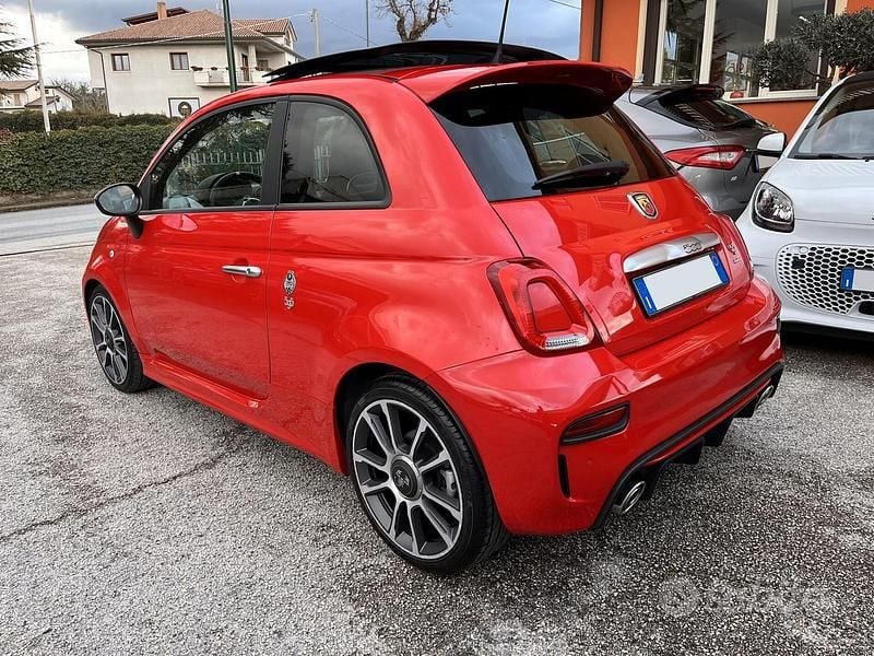 Usata Abarth 595 Turismo 165 CV (121 kW) 2019 Rosso Berlina