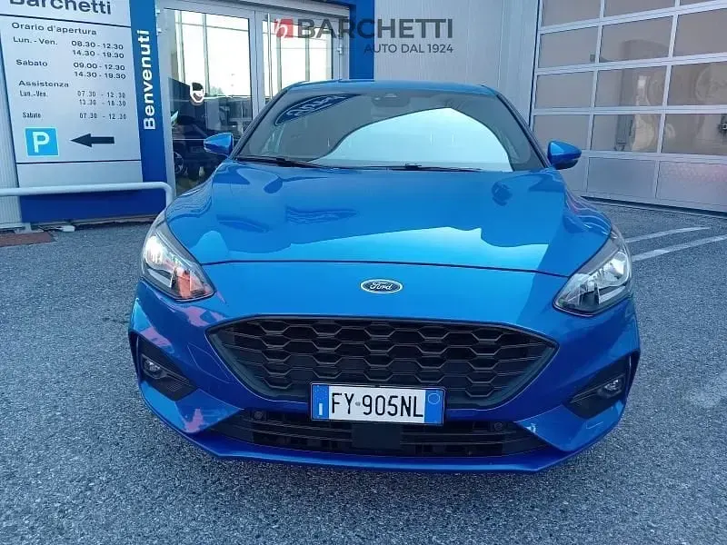 Usata Ford Focus ST-Line 120 CV (88 kW) 2019 Blu Utilitaria