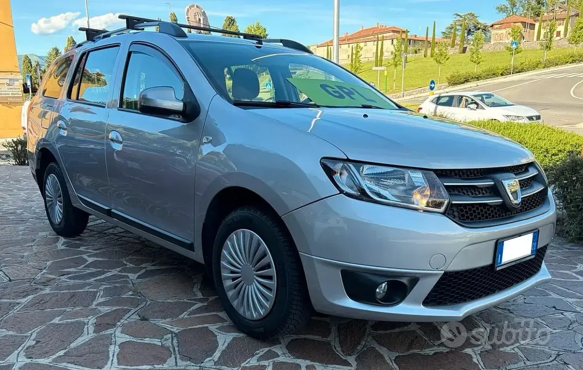 Usata Dacia Logan MCV 90 CV (66 kW) 2016 Grigio Station wagon