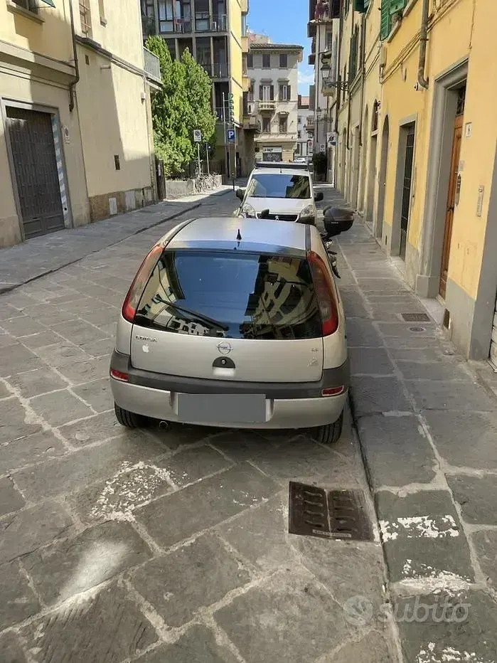 Usata Opel Corsa 75 CV (55 kW) 2003 Grigio Utilitaria