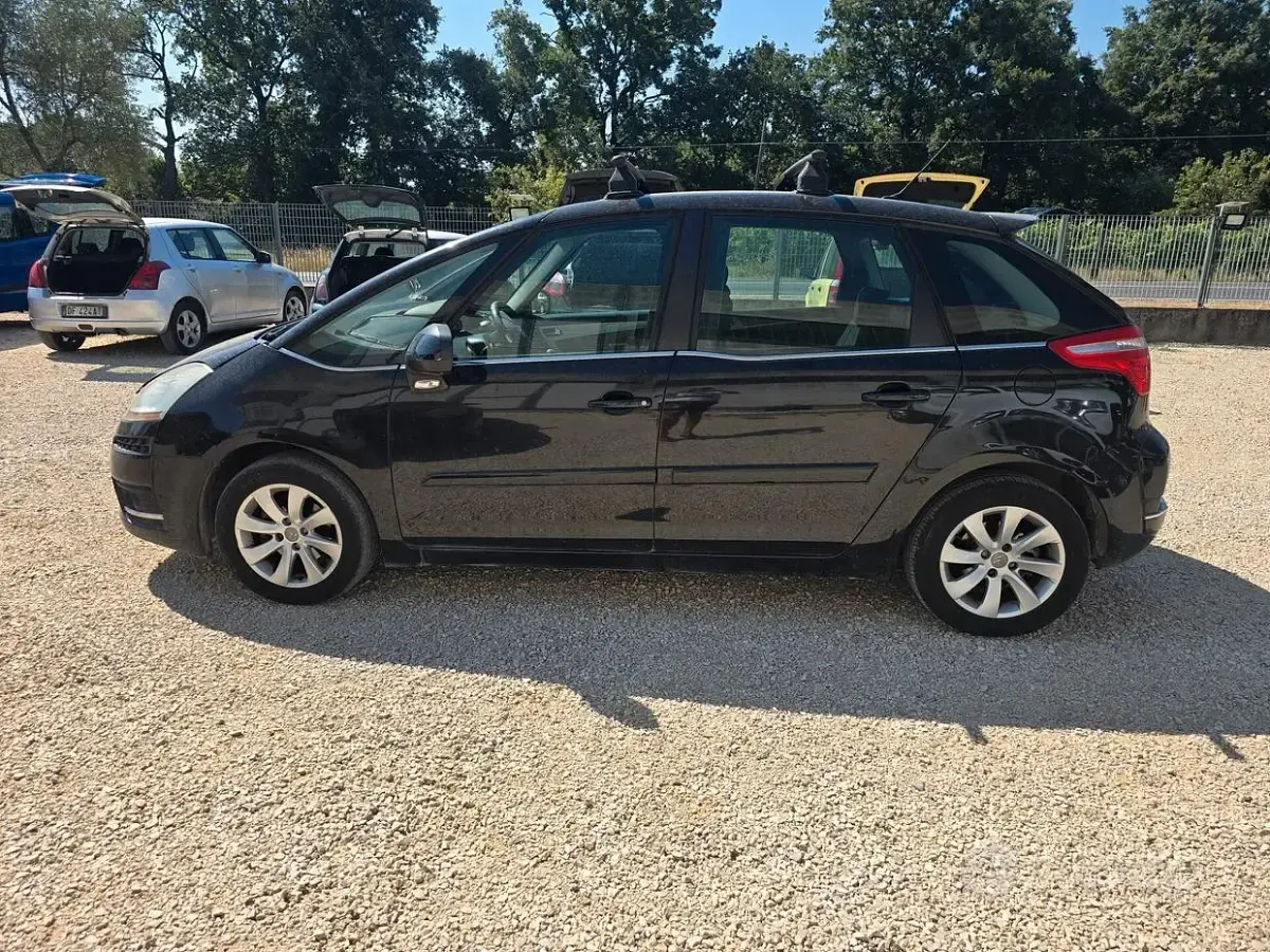 Usata Citroën C4 Picasso Exclusive 109 CV (80 kW) 2010 Nero Monovolume