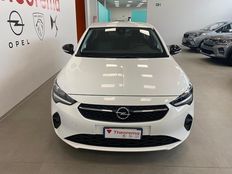 Usata Opel Corsa Edition 101 CV (74 kW) 2022 Argento pastello Utilitaria