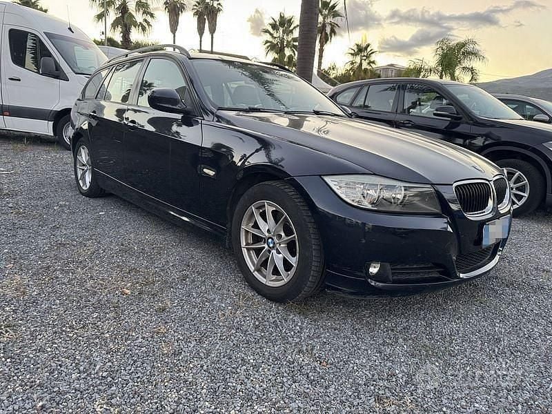 Usata BMW 320 184 CV (135 kW) 2010 Blu/azzurro Station wagon