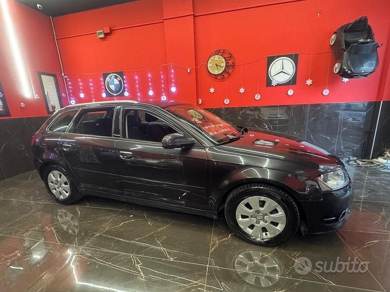 Usata Audi A3 Ambition 105 CV (77 kW) 2012 Grigio Utilitaria