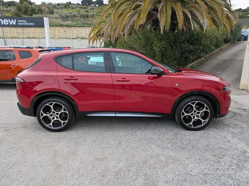 Usata Alfa Romeo Tonale 130 CV (95 kW) 2023 Rosso SUV