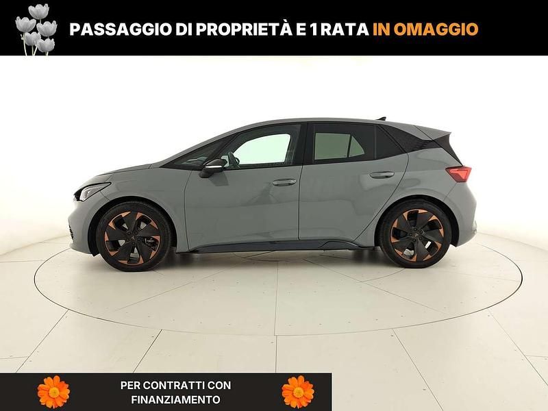Usata Cupra Born 69 kW (95 CV) 2023 Grigio vapore Utilitaria