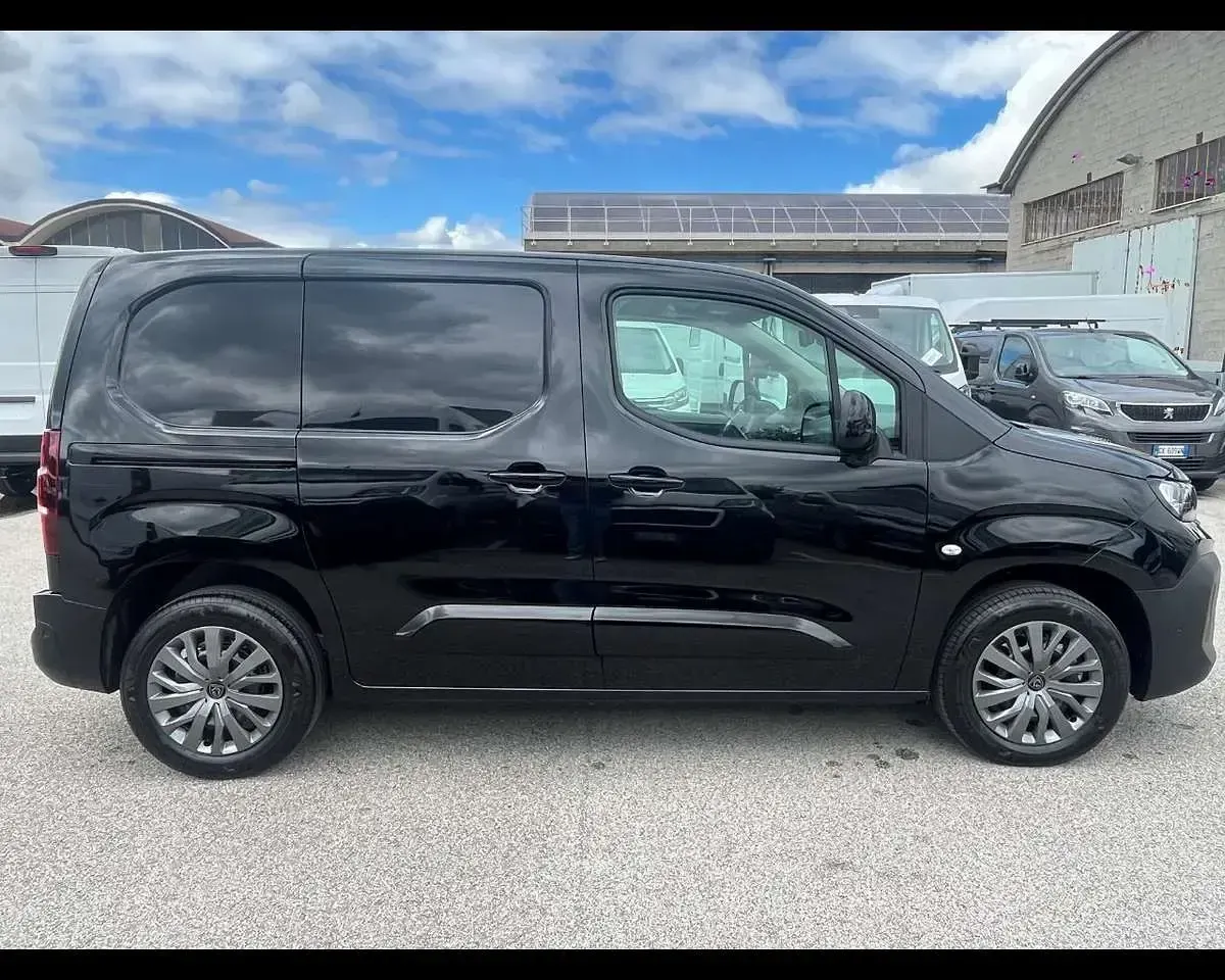 Nuova Peugeot Partner 131 CV (96 kW) 2026 Nero Monovolume