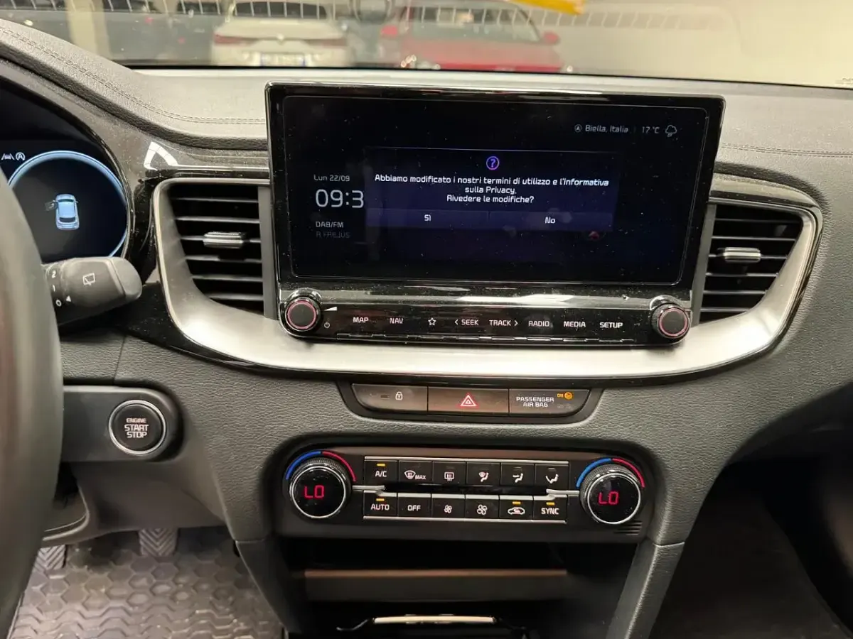 Usata Kia XCeed Style 160 CV (117 kW) 2024 Grigio SUV