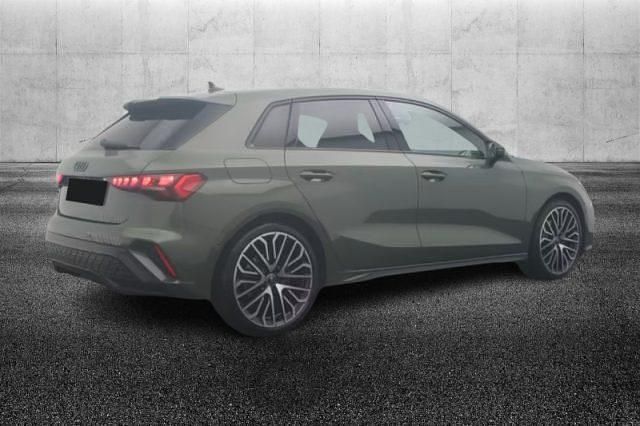 Usata Audi A3 S-Line 150 CV (110 kW) 2024 Verde Berlina