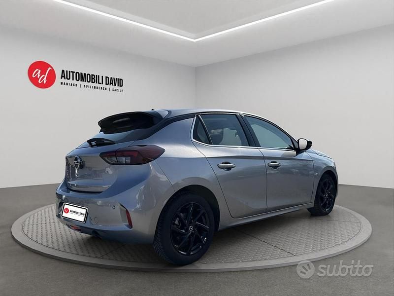 Usata Opel Corsa GS Line 102 CV (75 kW) 2020 Grigio Utilitaria