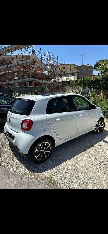 Usata Smart ForFour Passion 71 CV (52 kW) 2016 Utilitaria
