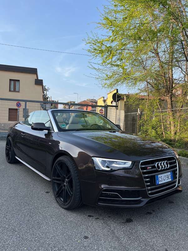 Usata Audi A5 Cabriolet 211 CV (155 kW) 2011 Marrone Cabrio