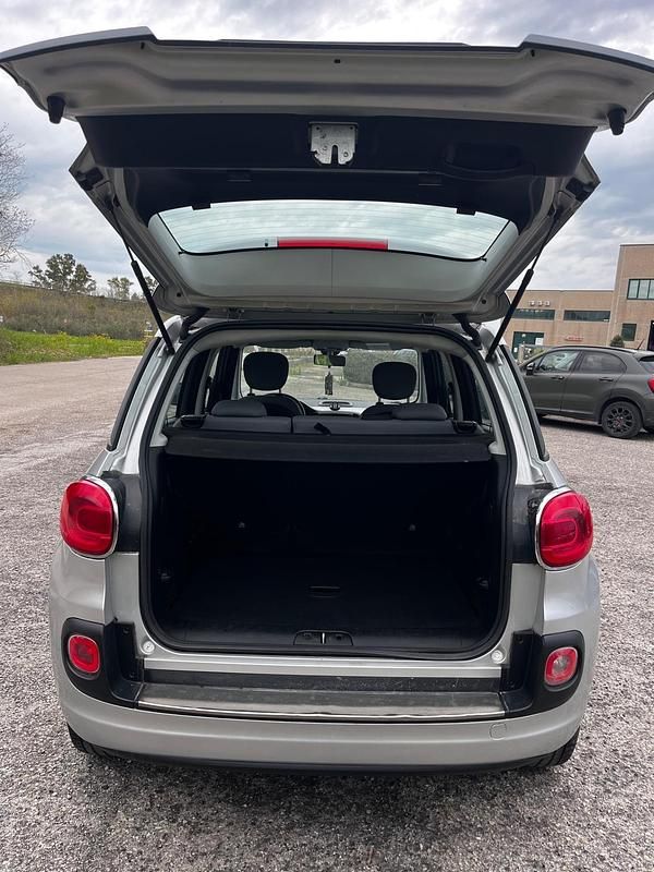 Usata Fiat 500L Lounge 85 CV (62 kW) 2014 Argento Monovolume