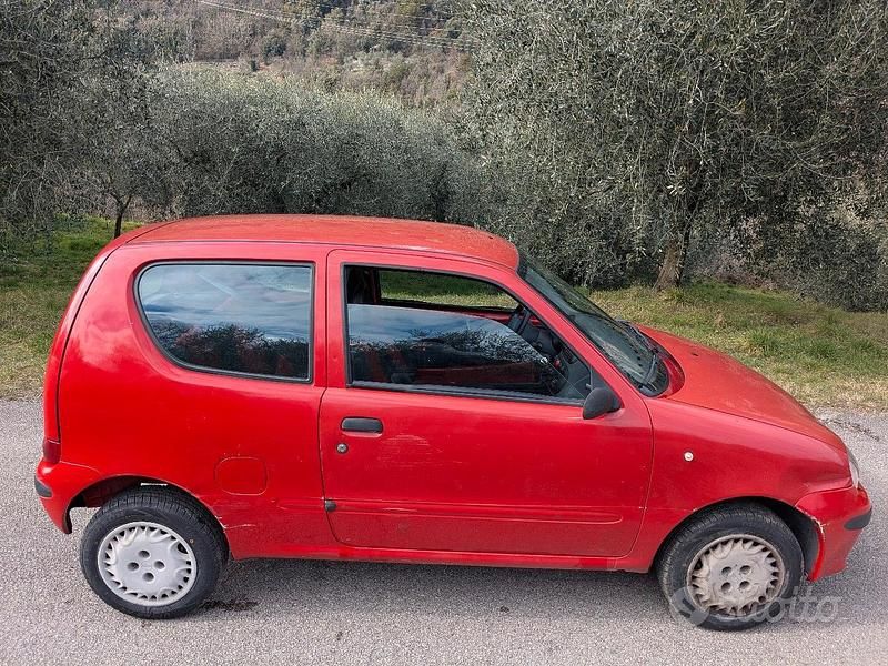 Usata Fiat 600 2002 Berlina