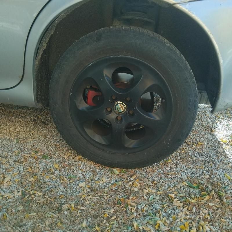 Second-hand Alfa Romeo 147 2004 Gri Hatchback