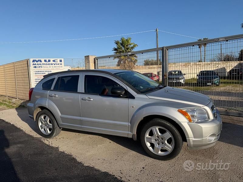 Usata Dodge Caliber 140 CV (102 kW) 2009 Grigio Utilitaria
