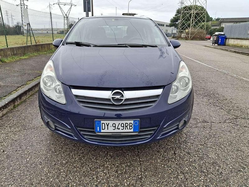 Usata Opel Corsa Enjoy 80 CV (58 kW) 2009 Blu/azzurro Utilitaria